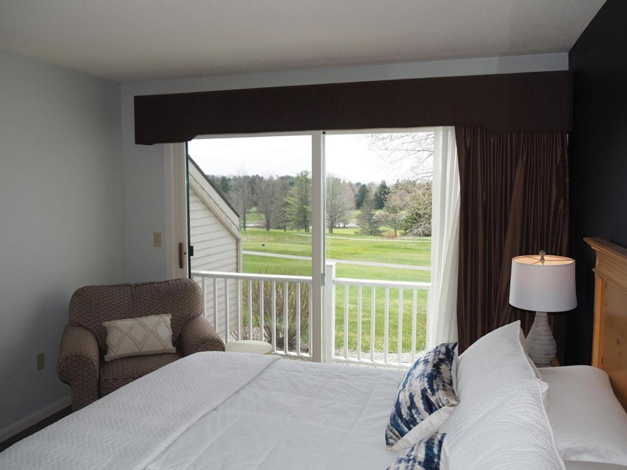 The Grand Getaway - Gorgeous And Great Location! Villa Traverse City Exterior photo