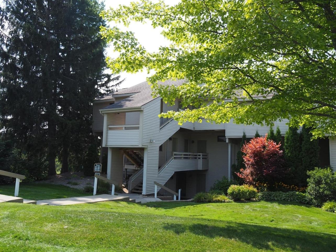The Grand Getaway - Gorgeous And Great Location! Villa Traverse City Exterior photo