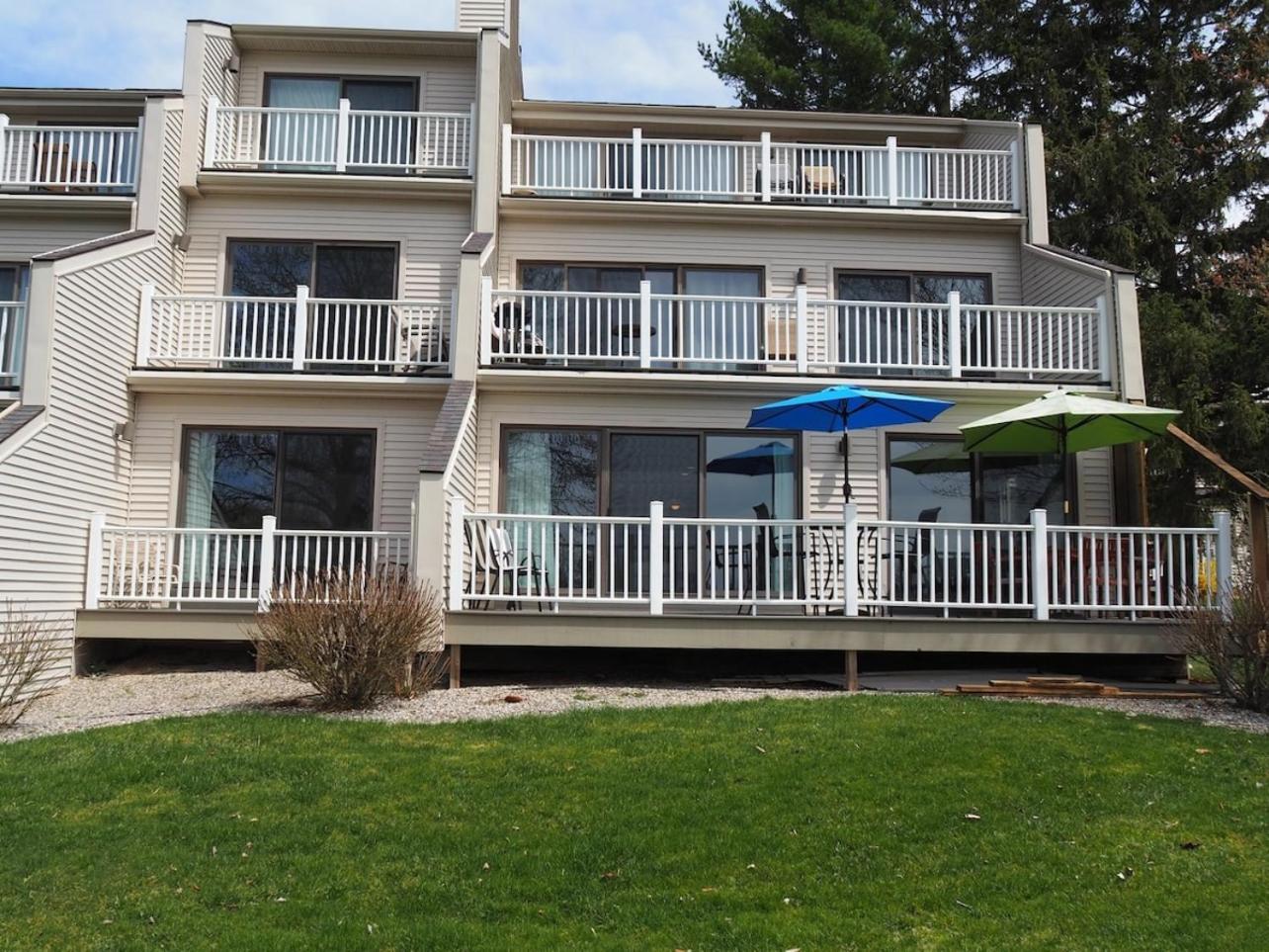 The Grand Getaway - Gorgeous And Great Location! Villa Traverse City Exterior photo